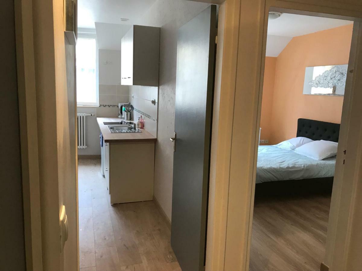 T3 en vieille ville 2adult 2 enfants parking gratuit - by La Source d'OrFée Boulogne-sur-Mer Exterior foto